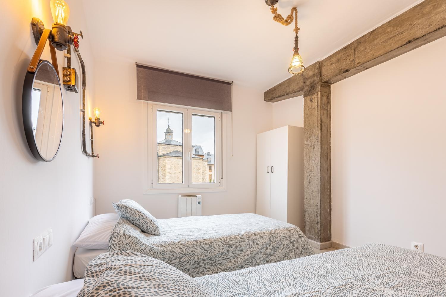 Nomada Castillo _ Vut-Le-251 Ponferrada Ngoại thất bức ảnh