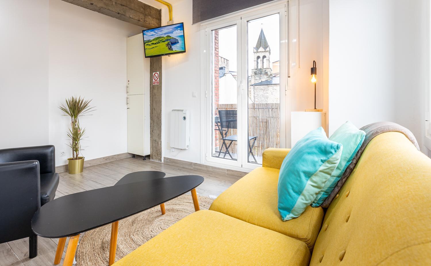 Nomada Castillo _ Vut-Le-251 Ponferrada Ngoại thất bức ảnh